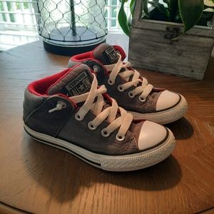 Boys Converse Shoes Size 12.5